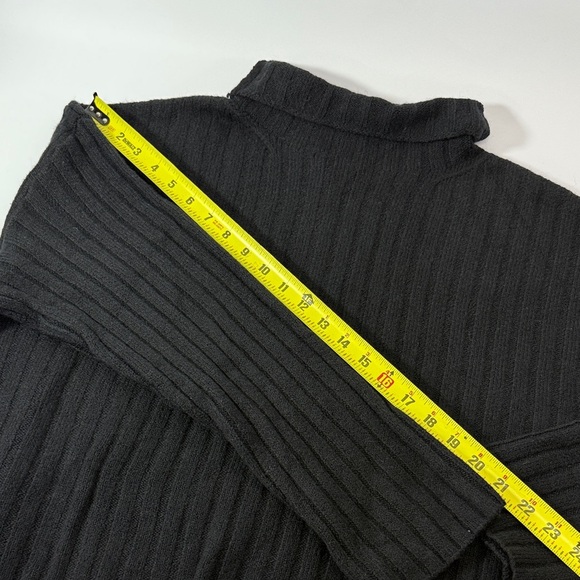 Elegant Black Cowl Neck Sweater - Picture 6 of 7